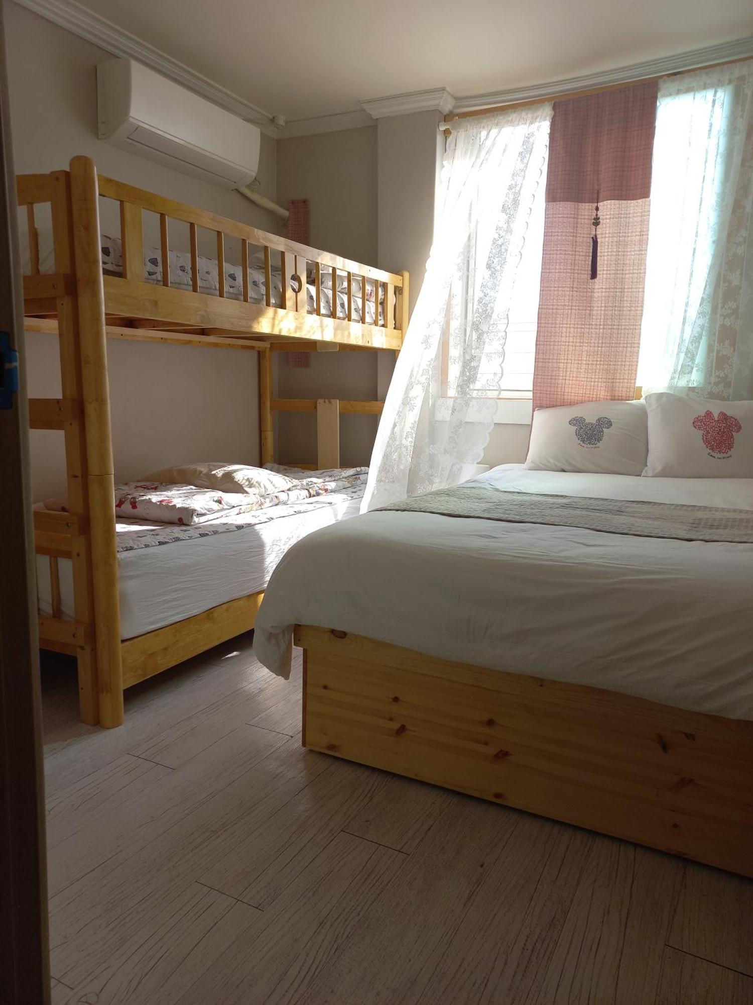 Pohang Youngildae Guesthouse الغرفة الصورة