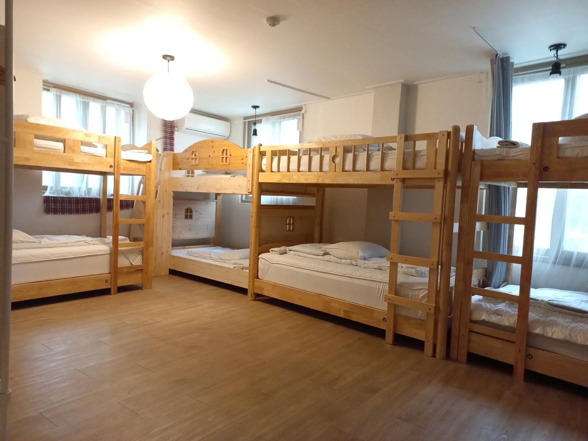 Pohang Youngildae Guesthouse الغرفة الصورة